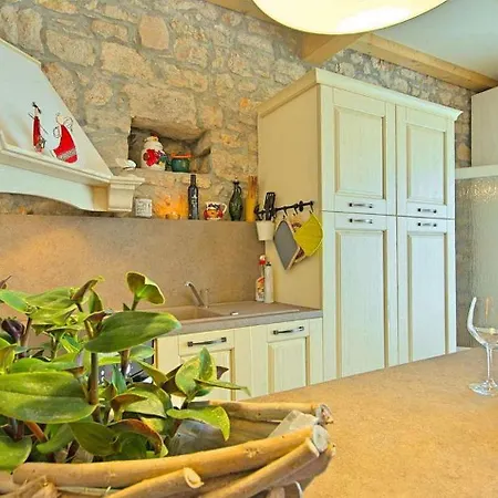 別荘 Rustikales Steinhaus Nur 300 Meter Zum Mit Meerblick, Grill, Terrasse *