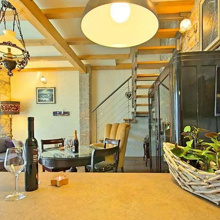 Rustikales Steinhaus Nur 300 Meter Zum Mit Meerblick, Grill, Terrasse