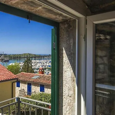 Rustikales Steinhaus Nur 300 Meter Zum Mit Meerblick, Grill, Terrasse 펜션 *