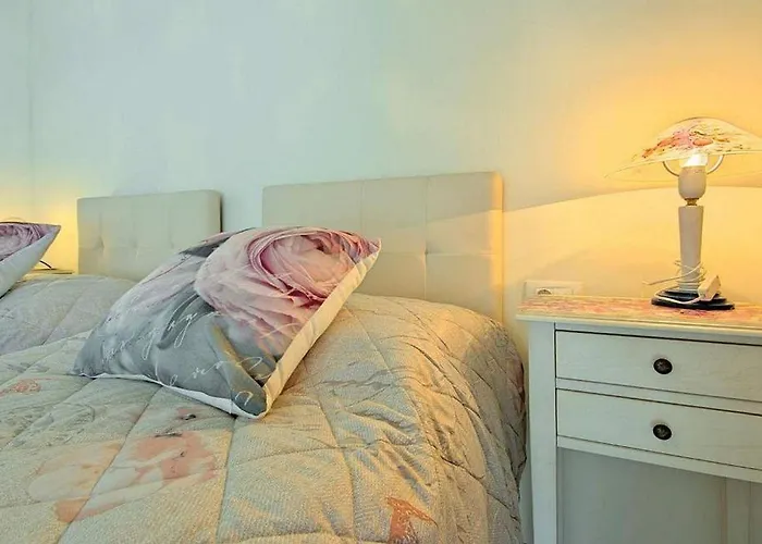 Rustikales Steinhaus Nur 300 Meter Zum Mit Meerblick, Grill, Terrasse