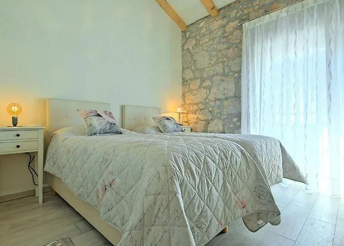 Rustikales Steinhaus Nur 300 Meter Zum Mit Meerblick, Grill, Terrasse 펜션