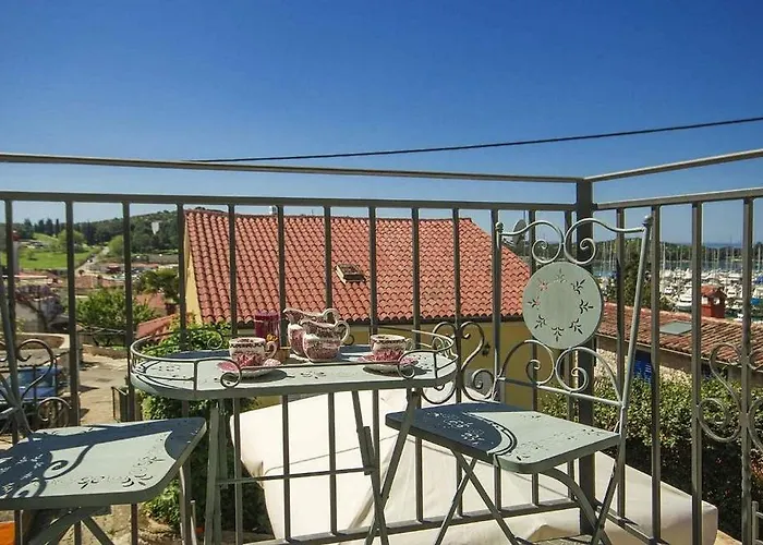 Rustikales Steinhaus Nur 300 Meter Zum Mit Meerblick, Grill, Terrasse 펜션 *