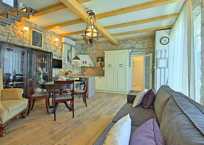 Rustikales Steinhaus Nur 300 Meter Zum Mit Meerblick, Grill, Terrasse 펜션